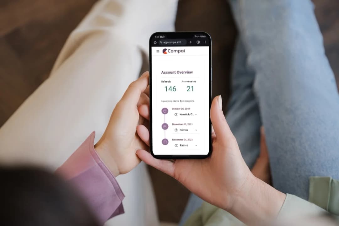 Compai mobile app showing a client conversation